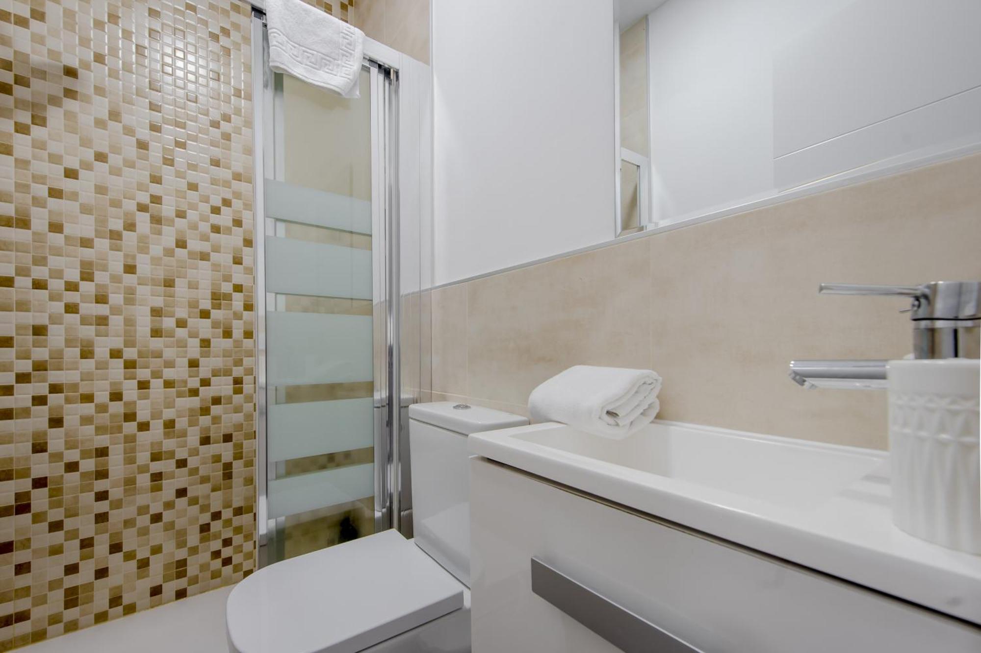 Apartament Maravilloso Piso En La Latina - Centro De Madryt